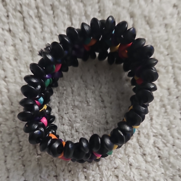 Colorful Beaded Bracelet - Picture 3 of 5